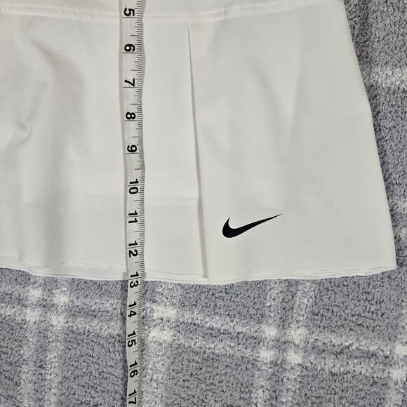 Nike Dri Fit Women's Ivory White Tennis Mini Skirt Size Medium - Picture 10 of 10